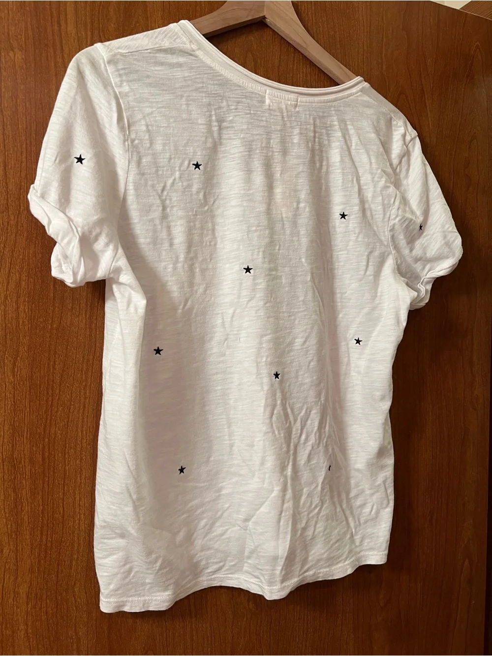 Anthropologie T.LA White V-Neck T-Shirt with Black Stars - NWT - Medium - Picture 9 of 16